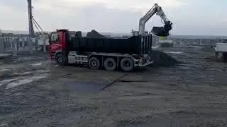 Vloeistofdichte container afvoeren grond