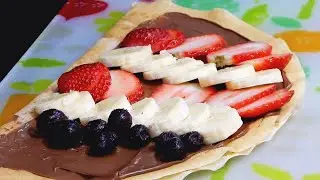 인사동 딸기 바나나 누텔라 크레페 / Crepe with Whipping Cream / Insa-dong, Seoul Korea