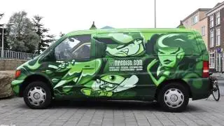 graffiti spraypaint van