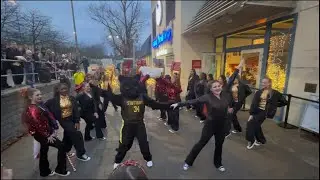 Frosty Fest 2025 — Christmas Routine