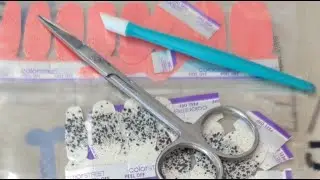watch me put on Color Street nail polish strips