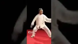 16.  Indra  Pounds with Tilt Hammer.  Jīn gāng dăo du&igrave;