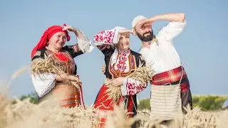 Para Levantar o Astral. Escute a Festiva e Alegre M&uacute;sica dos Balc&atilde;s. Fotos da Natureza da Bulg&aacute;ria.