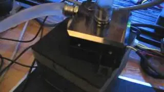 Laing DDC 1T Plus + Koolance Metal Top