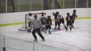 Gloucester Rangers Minor Atom vs Nepean Raiders at Armstrong arena 20161204