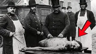 120 Controversial Photographs That Finally Resurfaced