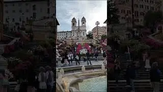 Piazza di SPAGNA, MOST famous STAIRS in Italy 📍🇮🇹 #piazzadispagna #piazzaspagna #italytrip