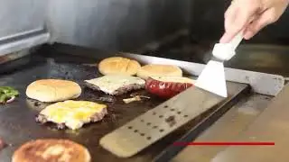Northside burger restaurant known for over-the-top creations opens first Ky. location