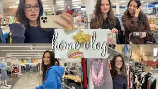 Vlog but with my family