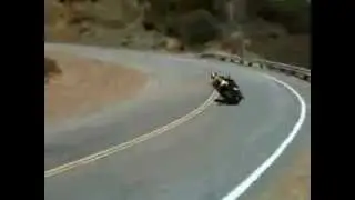 Suzuki GSXR Lowsides on Mulholland Hwy