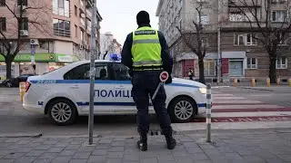 Инспектор Иво Биков: Телефоните и слушалките нямат място на пътищата