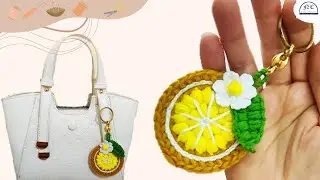 🍊 ميدالية كروشيه برتقالة خطوة بخطوة 🍊 | مع الباترون | تصلح كدلاية للشنط ✨