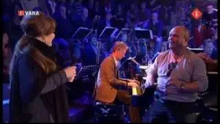 Adele bij 25 jarig jubileum Paul de Leeuw - Make You Feel My Love