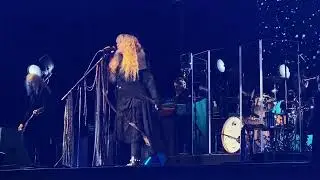 Stevie Nicks “Outside the Rain/Dreams” 6/10/22 Ridgefield, WA
