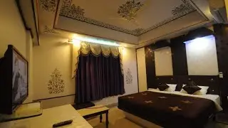 Hotel Lake Palace, Jaipur, India | Travel With Priya