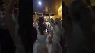 C'est La Vie 🫶🏻 #bridalpartygoals #wedding #lebaneseweddings #fyp #weddingtiktok #shortsvideo