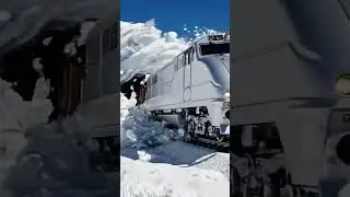 Infrastructure Flex-Himalayas hyperloop train #futureindia
