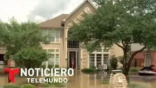 Houston bajo las aguas en inundaci&oacute;n hist&oacute;rica | Noticiero | Noticias Telemundo
