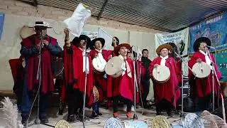 20 25 cuadrilla reviviendo costumbres ancestrales  en rodeo juiri   jujuy  Argentina