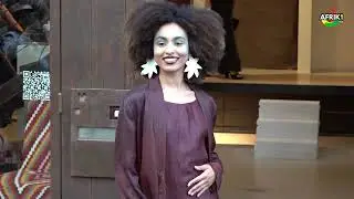 D&eacute;fil&eacute; N&Uuml;A &ndash; La soie qui respire, entre tradition et cr&eacute;ation | Reportage Afrik1TV
