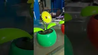 Solar Dancing Sun Flower 🌻 | Car Dashboard Decoration | No Battery No Wire ☀️#SolarDancingSunFlower
