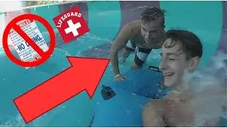 KID FALLS OFF TUBE AT WATERPARK!!