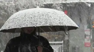 First snowfall of the season blankets Athens | AFP