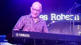 Giles Robson & Dino Baptiste 'The Butlins Boogie' 15.1.23