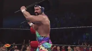 WWE 2K25: Кто настоящий чемпион США? Аполло Крюс против Рика Штайнера.