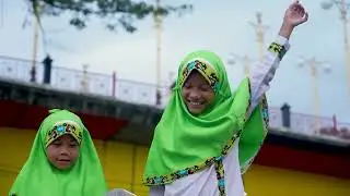 Let's Colour: Padang (West Sumatra, Indonesia)
