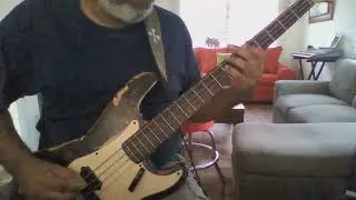 CIRCLE JERKS * LIVE FAST DIE YOUNG * BASS COVER