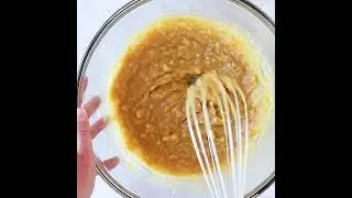 4 Ingredient Peanut Butter Banana Cookies