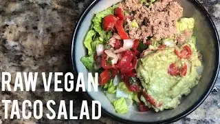 Easy recipes. Raw vegan taco salad