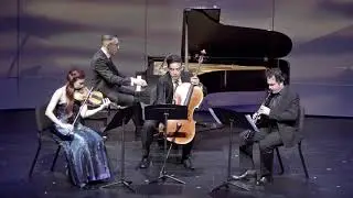 APERIO performs 'Divertimento, I. Preludio' by Diego Vega