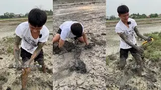 不遠千里來安徽剛到就想讓你‘提桶’”， 這波操作屬實有點 “挑釁” 內味兒了，看來年輕哥們是想試試你的斤兩啊！那必須得藉着這股子熱情給他上堂 “實戰課”，既顯實力又不傷和氣還能把氛圍拉滿