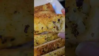 Garlic bread using toaster😋#shorts #asmr @lifewithSuchi