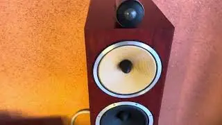 McIntosh C2700 + McIntosh MC312 + Cambridge Audio EXN100 + Bowers & Wilkins CM10.