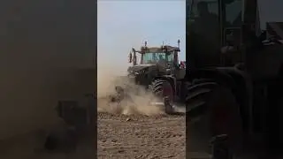 Fendt 933 vario #fy #fyp #viral #farming footage from @gabry982