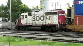 Metra 119 Express and Soo Line 4603: Manheim Road Station