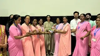 डिसेंट फाउंडेशनचे अध्यक्ष 💐 माननीय जितेंद्र बिडवई यांच्या वतीने आशा वर्कर यांना आशा चित्रपट दाखवला🙏