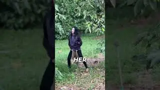 Professional Durian Catcher