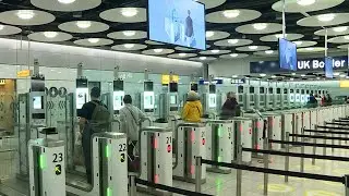 New travel quarantine plans come into effect in UK, with &pound;1000 fines for breaking rules