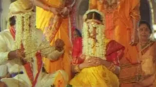 Srikanth And Sneha Marriage Scene | Thaali Movie Love Scenes | TFC Lovers Adda