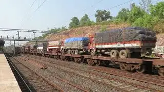 WDG4 WDG4D Ro-Ro skipping Thivim Railway Station at top speed!