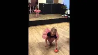 A little ballerina's dress rehearsal