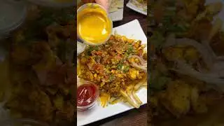 Have you tried the crazy sauce on the chicken Shawarma Fries from kabob grill. #fyp #lasvegasfood