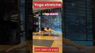 Yoga Stretch Poses🤗the whole body and improve flexibility☘️#yogaskills #youtubeshorts