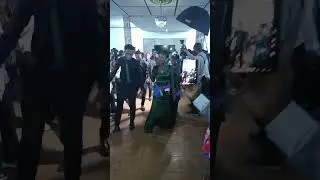 L'entrée du couple Oscar Mbuyi