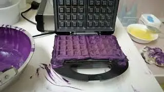 UBE WAFFLES 