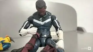 Wolverine and Deadpool vs blue marvle stop motion